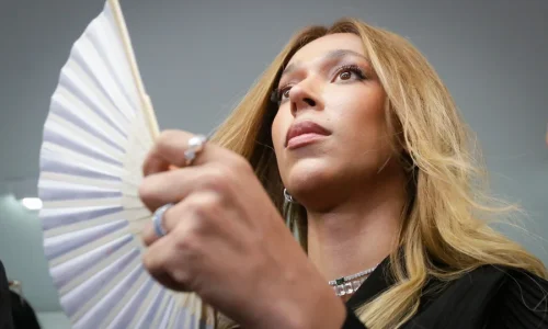 Erika Hilton perde na Justiça contra estudante que disse “trans não são mulheres”