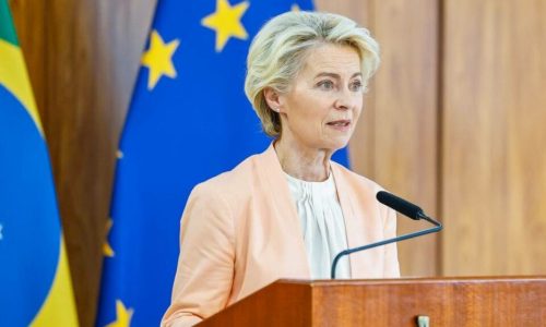 Parlamento Europeu aprova corte de tarifas para produtos dos EUA