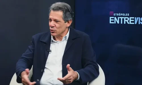 Haddad admite que eleição pode acabar no 1º turno: “Só tem 2 candidatos”