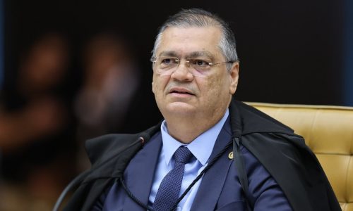 Dino dá 10 dias para governo e Congresso apresentarem controle de emendas