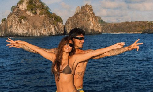 Gabriel Medina se declara para Isabella Arantes durante viagem