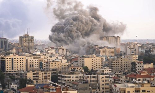 Ataques em Gaza deixam um morto e vários feridos