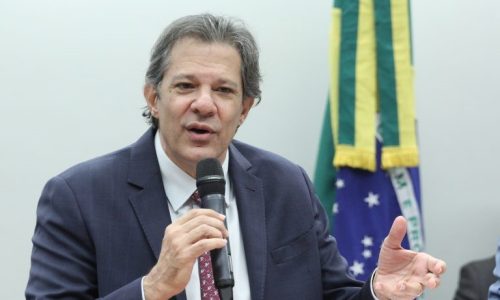 Haddad diz que Nunes deve explicar contrato do Wi-Fi Livre