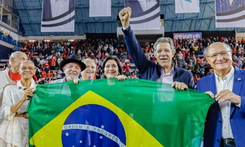 Haddad critica privatizações em SP e diz que Tarcísio “não é cobrado”