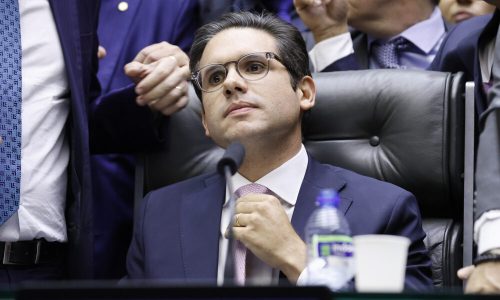Mensagens indicam que Motta sugeriu sociedade a Vorcaro em negócio de terreno na Paraíba