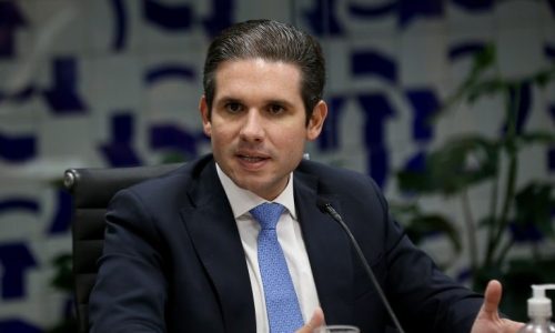 Projeto sobre fim da escala 6×1 entra na pauta da Câmara nesta terça