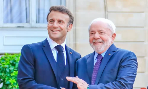 Lula terá reuniões com Macron e premiê do Japão no G7