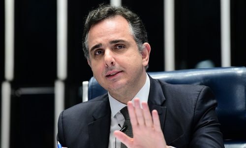 Sem Pacheco, PT e Lula juntam cacos para enfrentar direita forte em MG