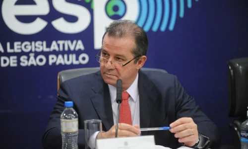 Deputado do PT usa verba do gabinete para alugar imóvel de assessora