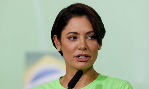 Michelle diz que Bolsonaro sabia de vídeo sobre atrito com Flávio