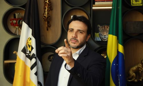 Quem é Renan Santos, candidato à Presidência que fundou MBL e aposta em ideias radicais
