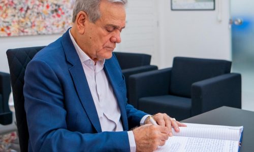JHC barra Lessa em chapa ao Senado e vice fica fora da eleição