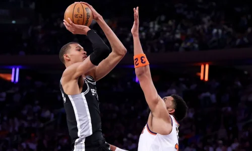 Spurs vencem Knicks em Nova York e diminuem desvantagem na final da NBA