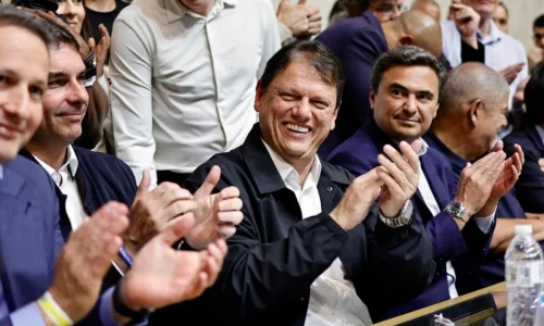 Sem Rueda e Ciro, União-PP confirma apoio a Tarcísio em convenção