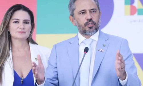 Elmano liga Ciro ao bolsonarismo e culpa Rio por facções