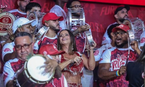 Viviane Araujo ( Fotos Anderson Borde / AgNews )